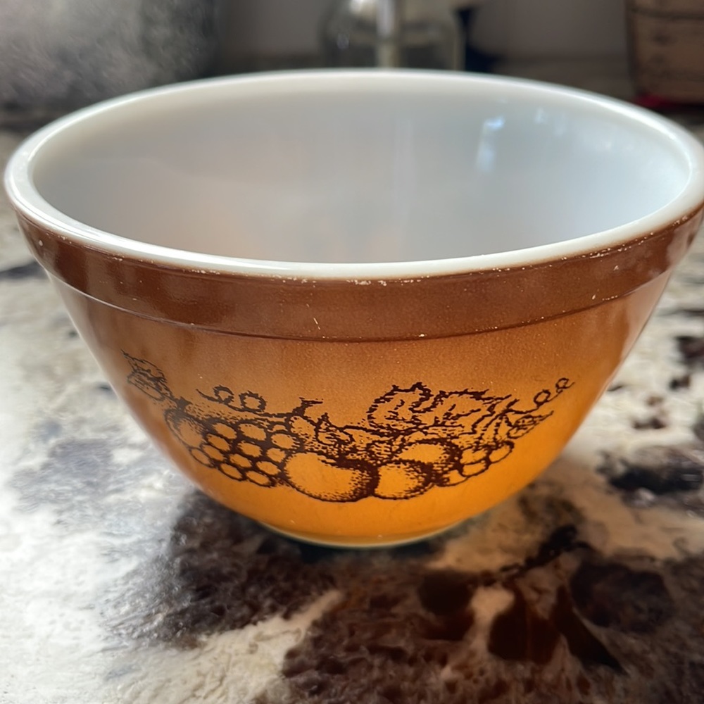 PYREX Vintage Old Orchid #401 Bowl